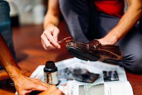 How to Clean Leather After Laser Engraving and the Artistry Behind Preserving Fine Craftsmanship